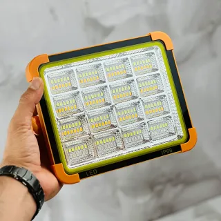 چراغ پروژکتور شارژی خورشیدی زینگارو مدل D9