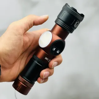 چراغ قوه اسمال سان مدل ZY-B606